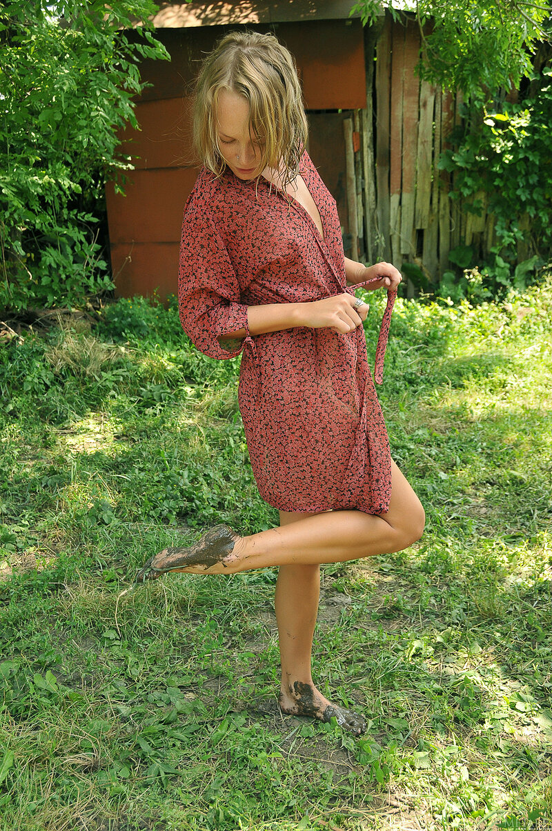 Нина, 26 лет, 1 размер груди